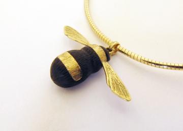 Bumble Bee Pendant Ebony and Solid GoldCUSTOMITEM : $494