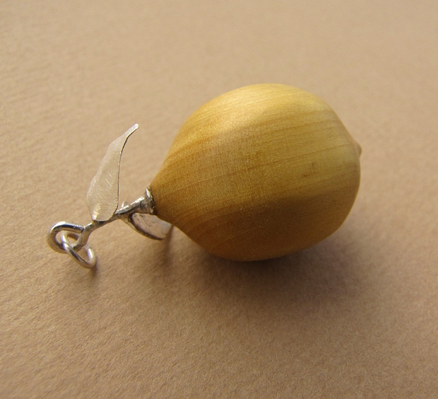 Lemon Pendant Piquia Amerello Wood with Silver : $35