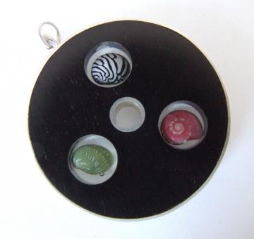 Triptych Pendant Ebony, Silver with Zebra shell, Pink Umbonium and Emerald Nerite : $150