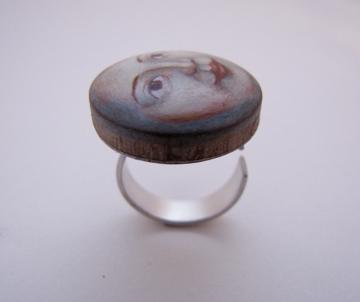 Ring Miniature Moon Face Portrait : $225